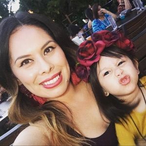 Meet your Posher, Carolina